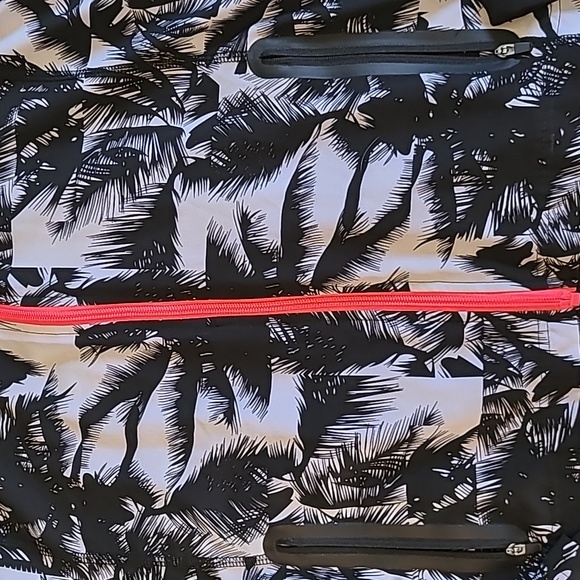 Fabletics Diane bomber jacket - Picture 3 of 4